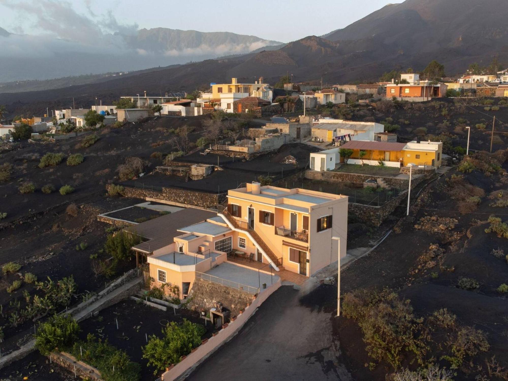Finca Las Huellas - Moderno apartamento con vistas al mar y al volcán Los Llanos De Aridane Esterno foto
